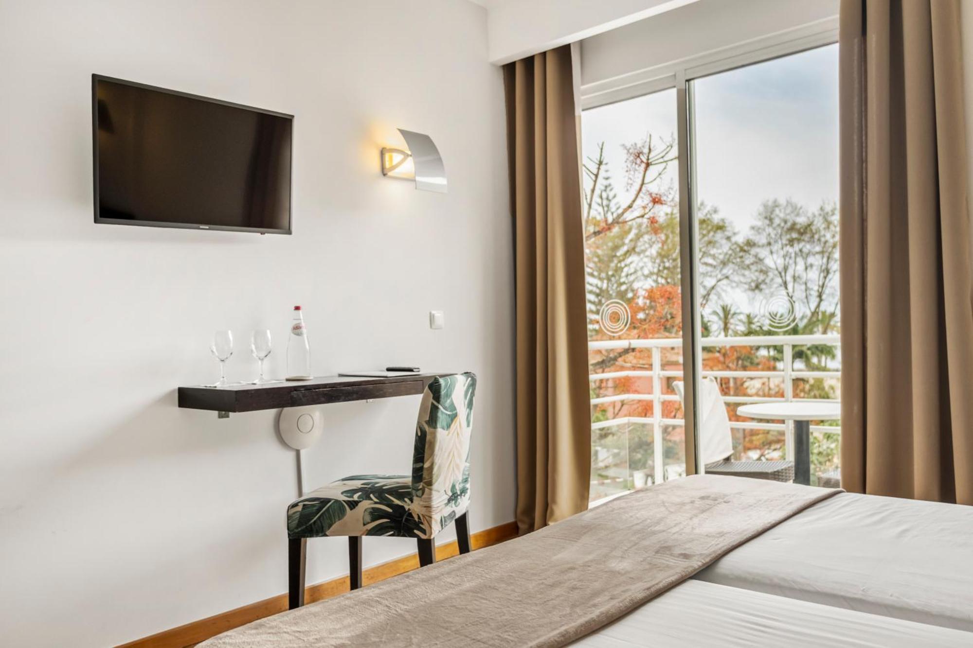 White Waters Hotel มาชิโก ภายนอก รูปภาพ